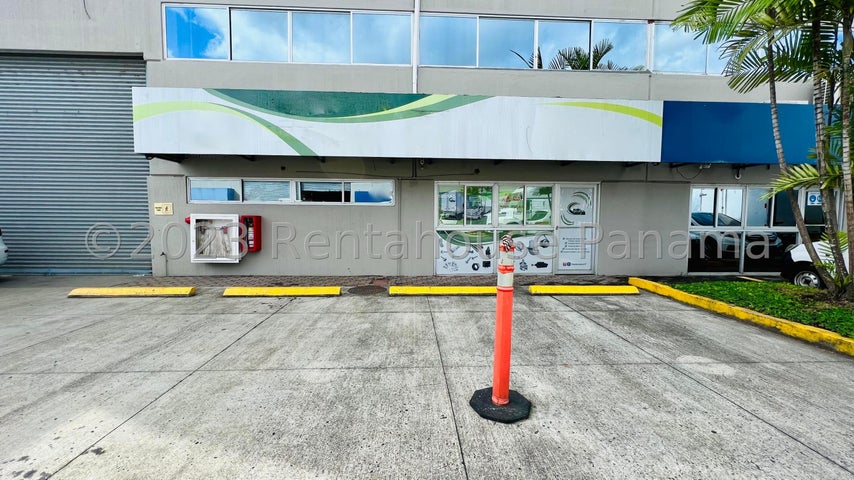 Warehouse for Sale in Tocumen Panamá Province 07107